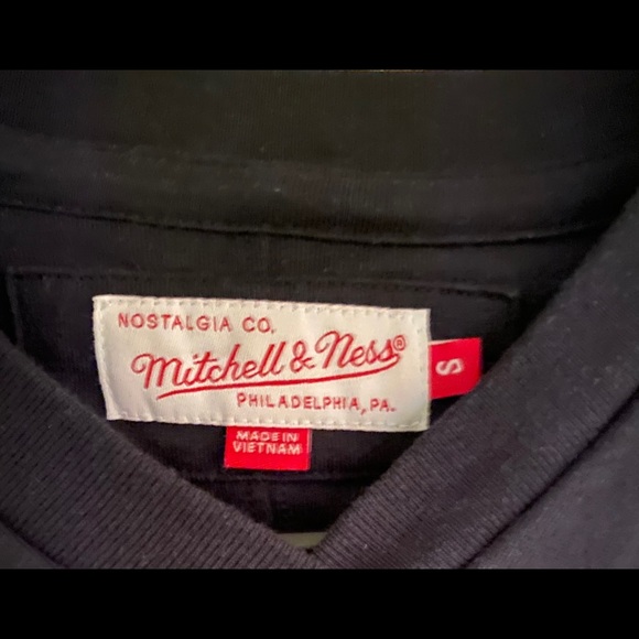 🏈Mitchell & Ness Pittsburgh Steelers women’s top - Picture 4 of 6